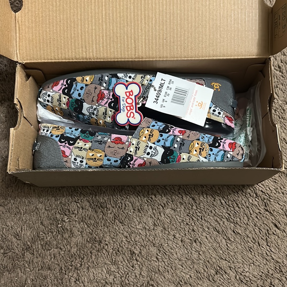 Bobs by Skechers new with tags slip on shoes